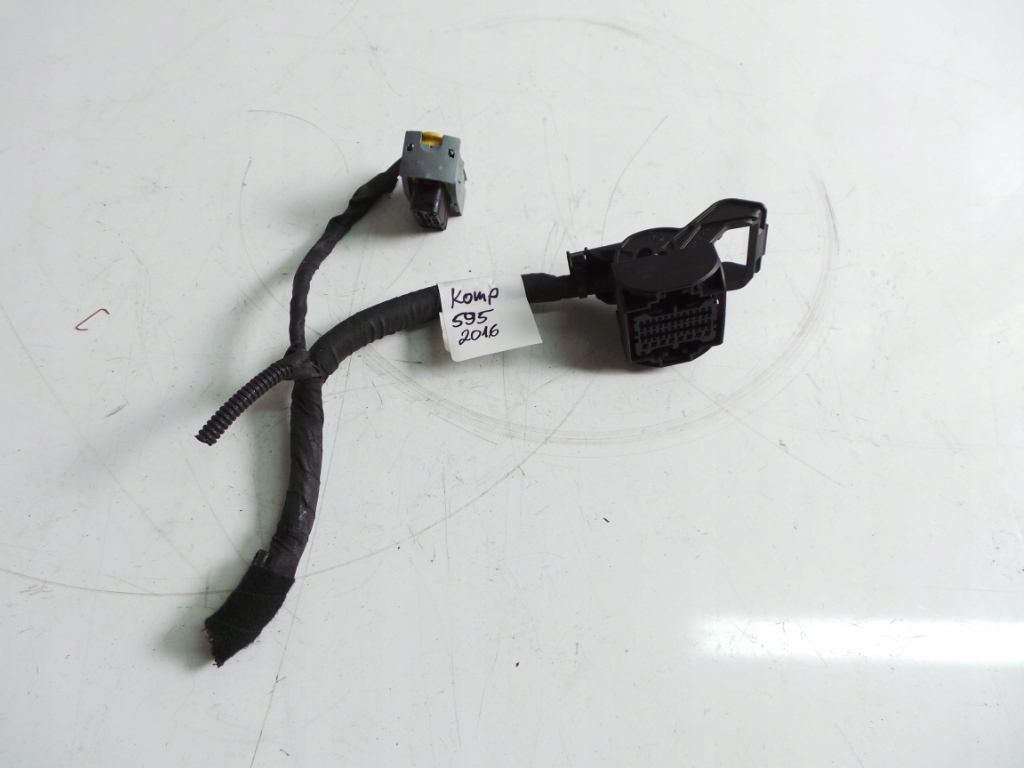 фото №1, Штекер компьютер abarth 595 2016 1.4 turbo