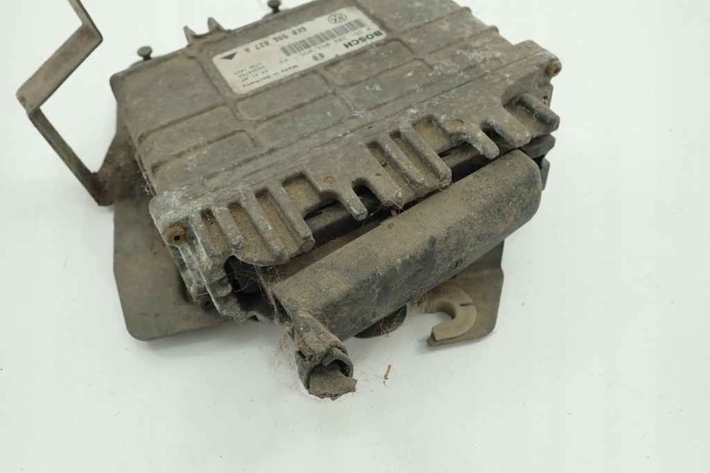 Vw seat бортовий комп'ютер блок керування модуль 0261204054 в Україні