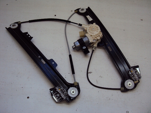 фото №1, Механизм стекло правый перед bmw 5 e60 e61