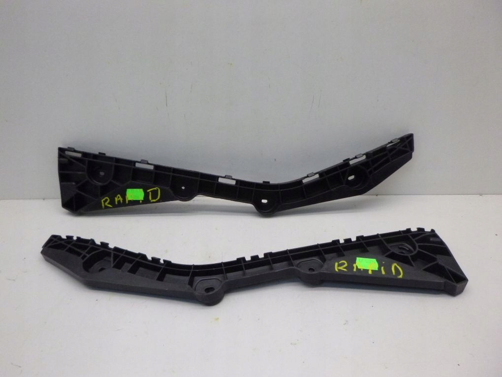 фото №1, Skoda rapid seat toledo направляющая бампера задний r l