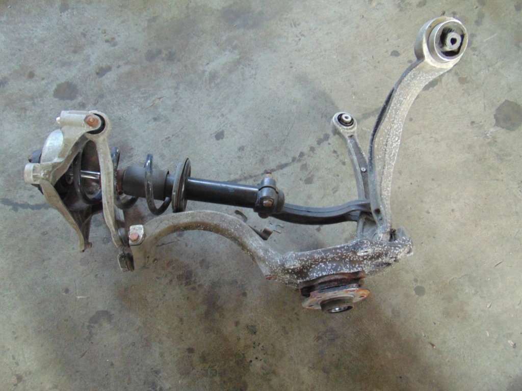 фото №1, Audi rs5 поворотний кулак mcperson лівий перед передній 10r