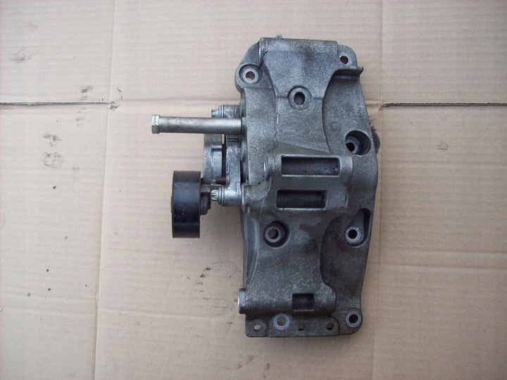 Купити Bmw f30 f20 g30 g01 кронштейн генератора 7619250 b47