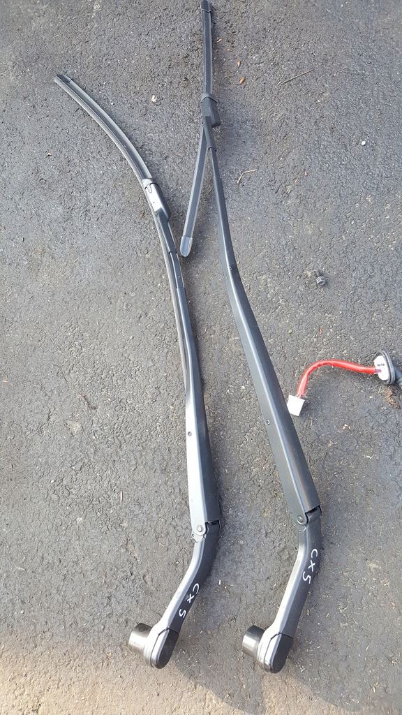 фото №1, Рычаг щетка дворники перед mazda cx5 ii kf 17-- оригинальный номер europa