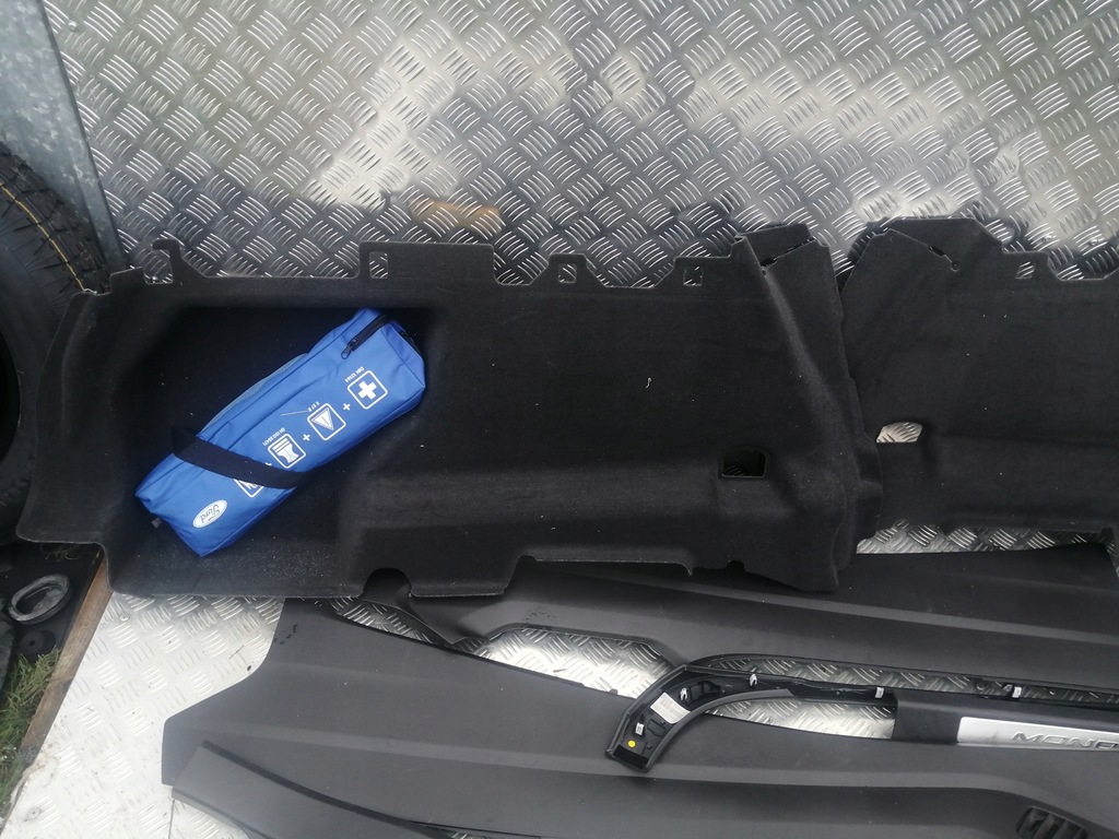 фото №5, Ford mondeo mk5 пластики багажника