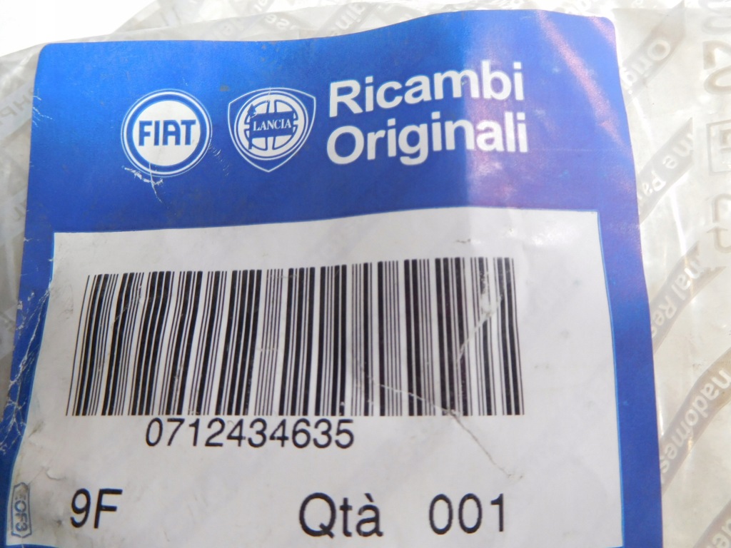 Накладка порог багажника lancia y 95-00 712434635 с Разборки