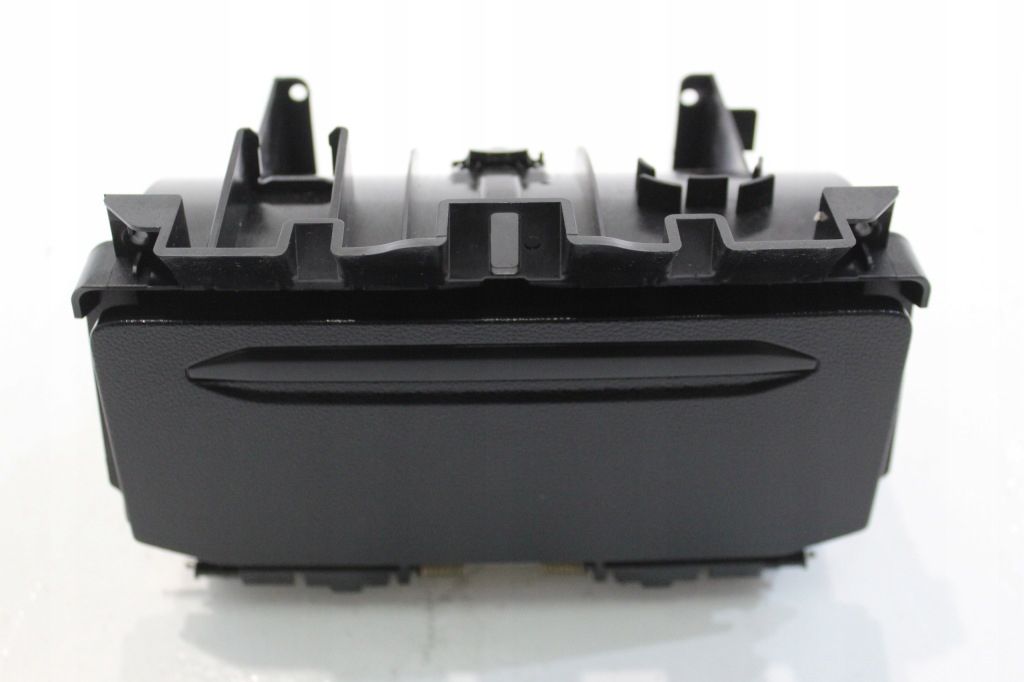 фото №1, Vw touareg 3 бардачок 760864061