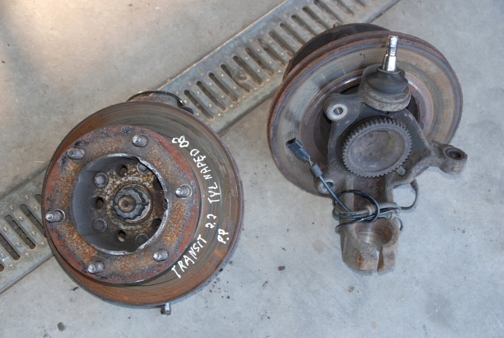 фото №1, Ford transit 2.4 tdci 06-13 ступица перед двойник