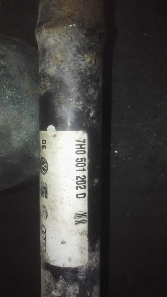 фото №1, Привідний вал задня права 4motion 7h0501202d