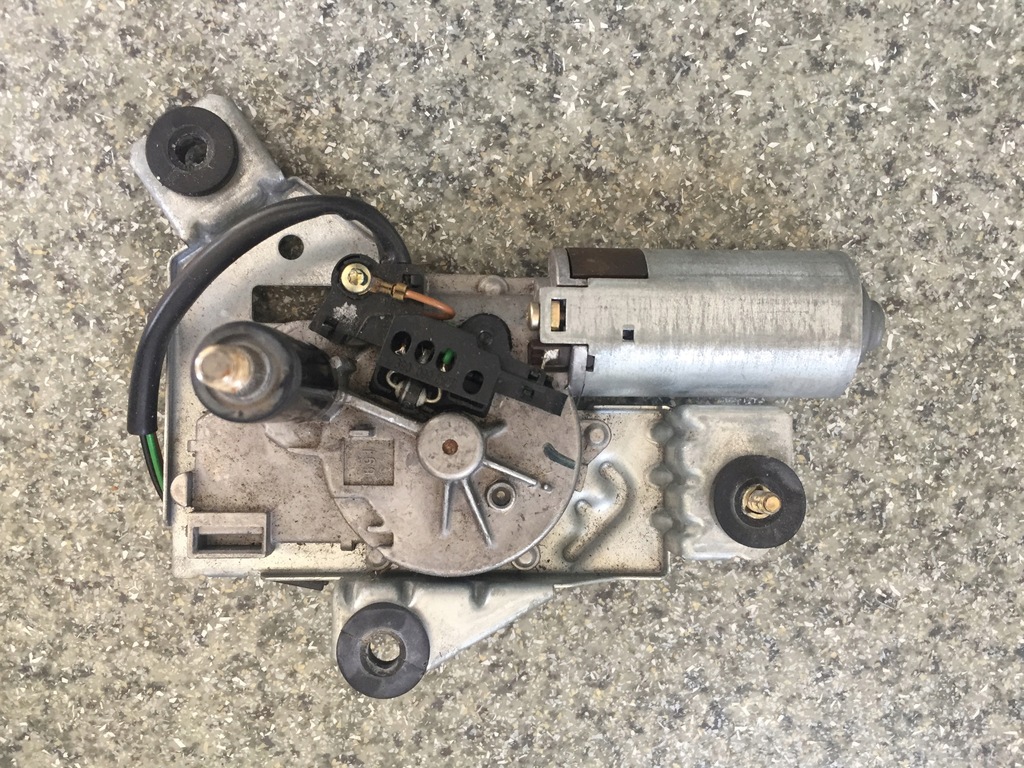 фото №1, Моторчик дворники задний mitsubishi carisma