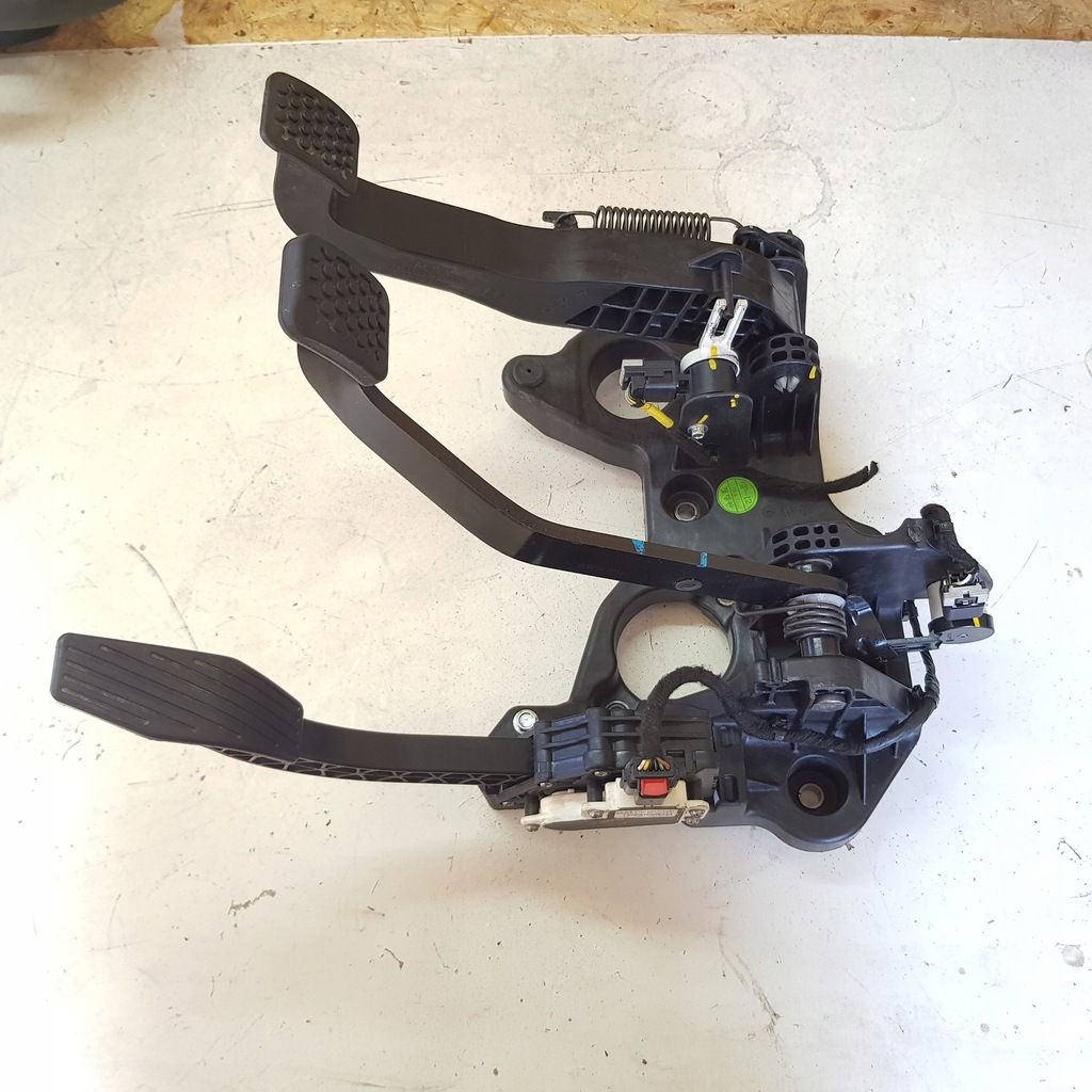 фото №1, Педаль потенциометр opel karl 1.0