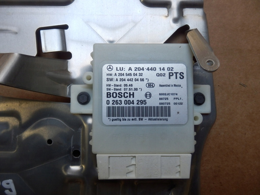 фото №1, Mercedes glk 320cdi модуль блок керування pdc парктронік