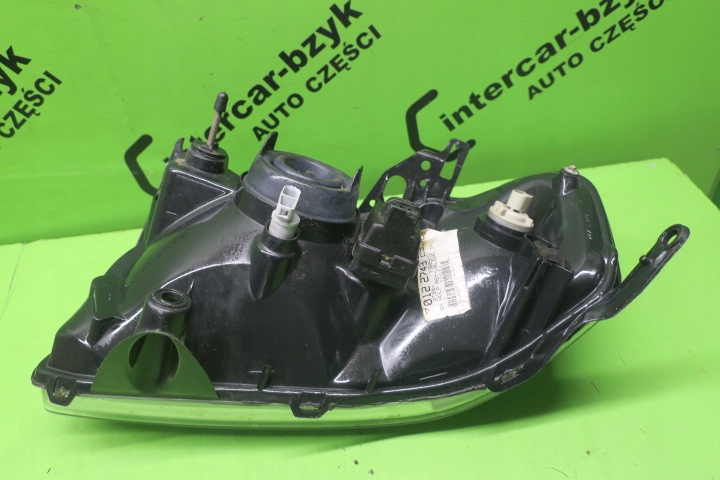 фото №8, Mazda tribute фара правий