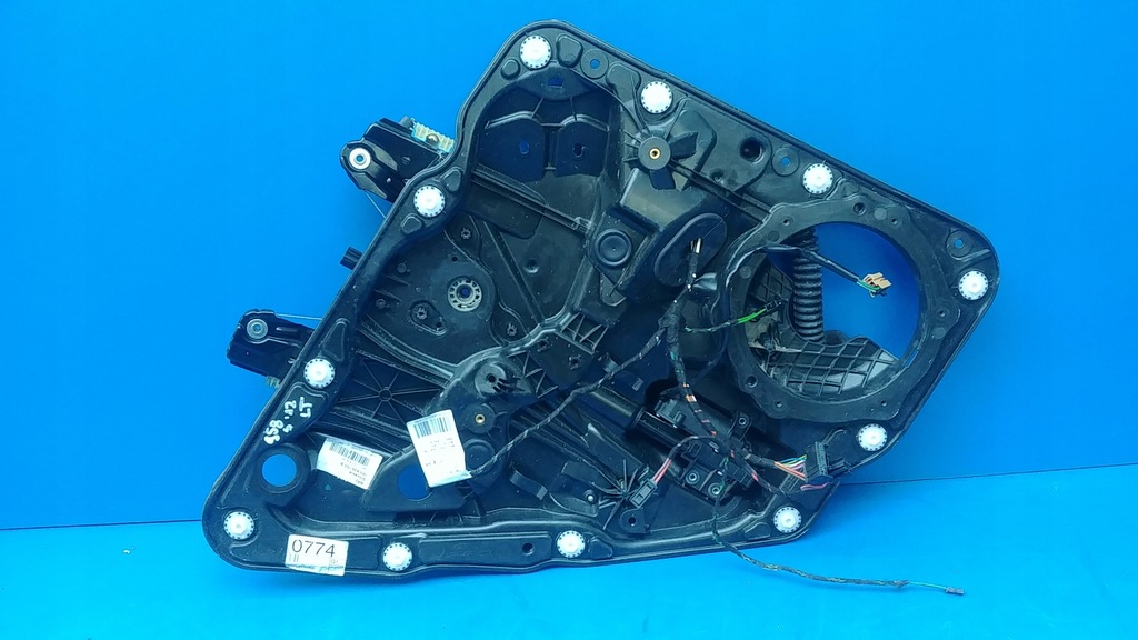 фото №7, Подъемник стекло плита дверь porsche cayenne 7p5