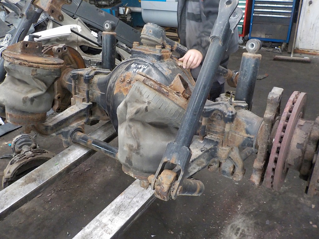 фото №1, Man tga корпус заднього міст балка мосту