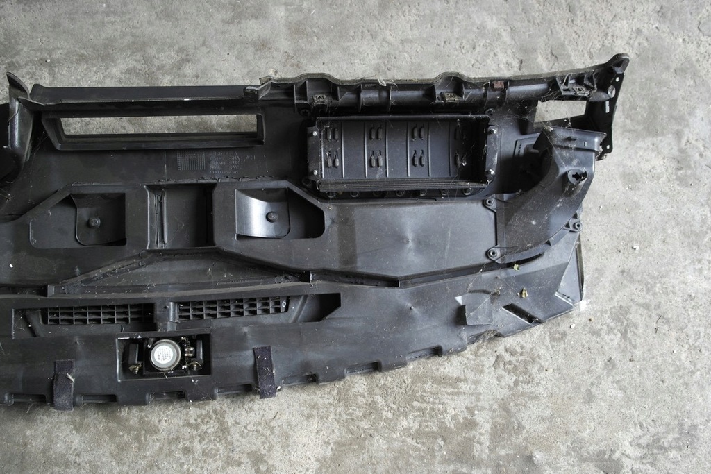 фото №6, Приборная панель консоль приборная панель pulpit parapet audi a4 b6