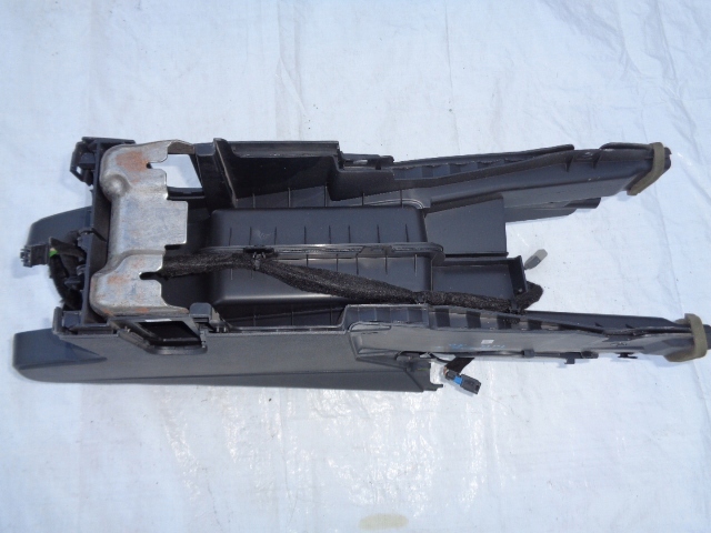 фото №6, Peugeot 3008 i -17 підлокітник тунель середній