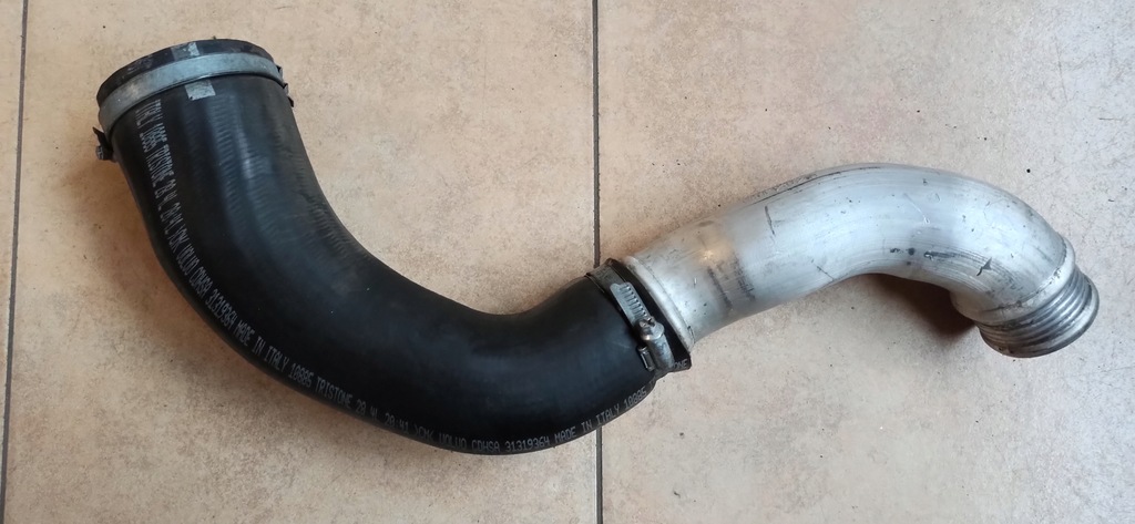 фото №1, Volvo v40 xc40 - wąż труба шланг d3 31325041 31293929