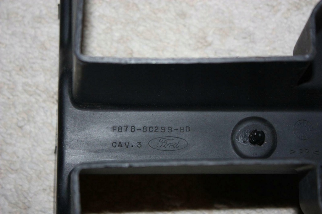 фото №5, Ford ranger решётка радиатора впуск воздуха pas передний