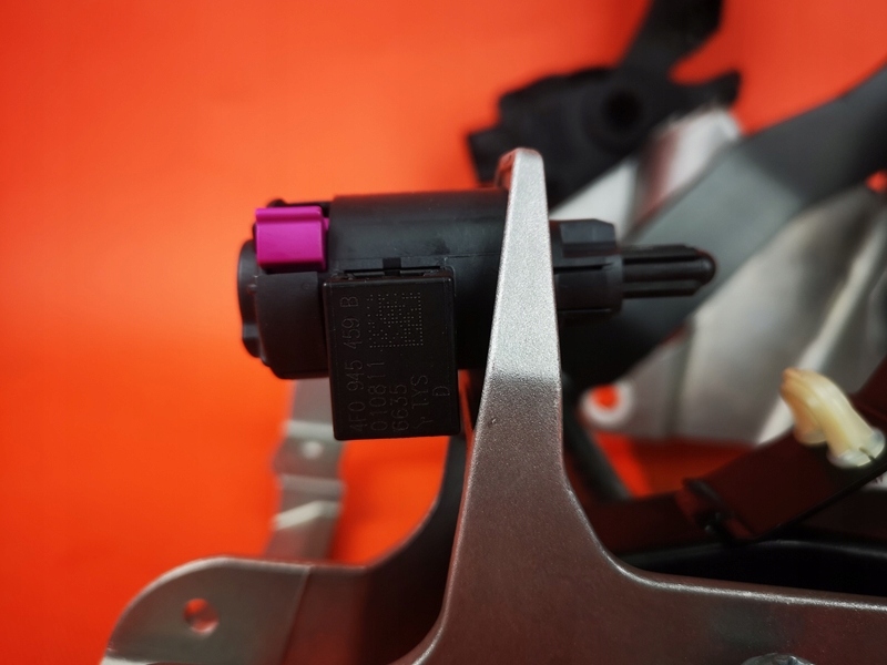 фото №10, Audi a7 4g dsg педаль газа тормоза кронштейн uk 8k1723523a / 8k2723140a