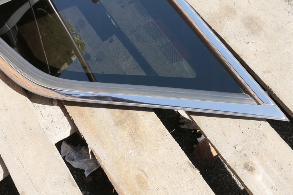 фото №4, Скло кузовна права opel antara