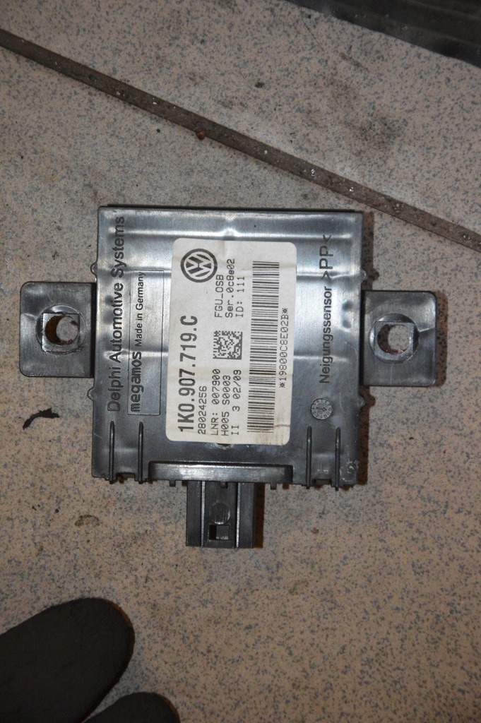 фото №1, Vw touran 1t lift модуль сигналізація 1k0907719c