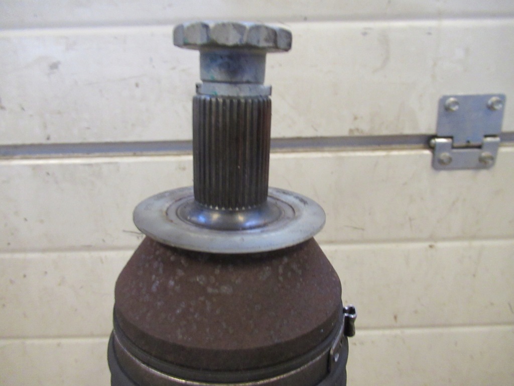 фото №3, Volkswagen polo 6r0 привідний вал права