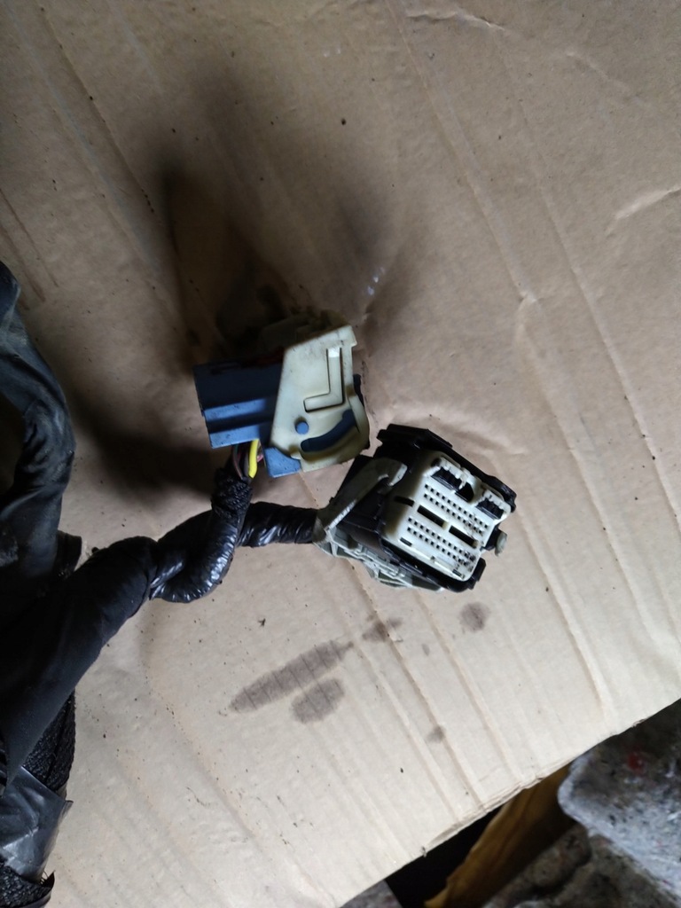 фото №6, Voyager town caravan 12-14r 3.6 жгут двигателя