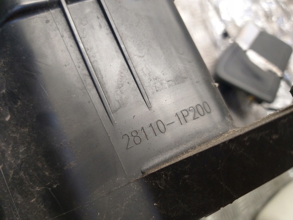 фото №6, Корпус фільтра повітря venga 1.4crdi 28110-1p200