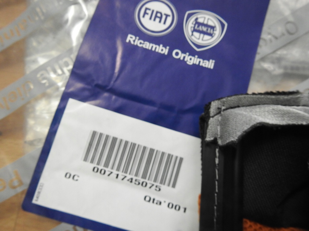 фото №9, Обшивка спинка сидіння fiat panda ii cross 4x4