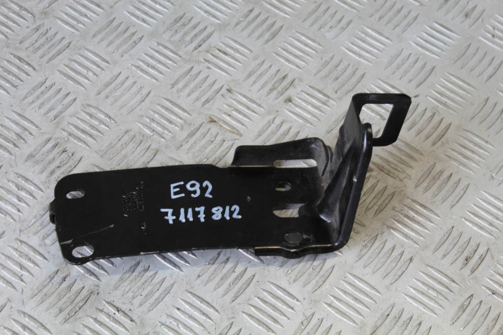 фото №1, Кронштейн радиатор bmw 3 e92 7117812