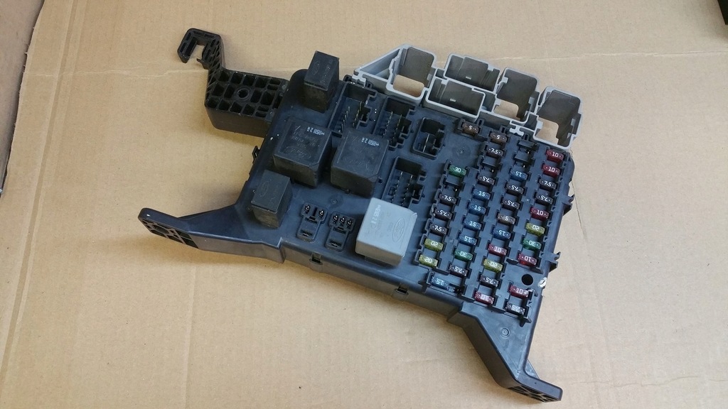 фото №1, Jaguar x-type 3.0 v6 коробка модуль bsi