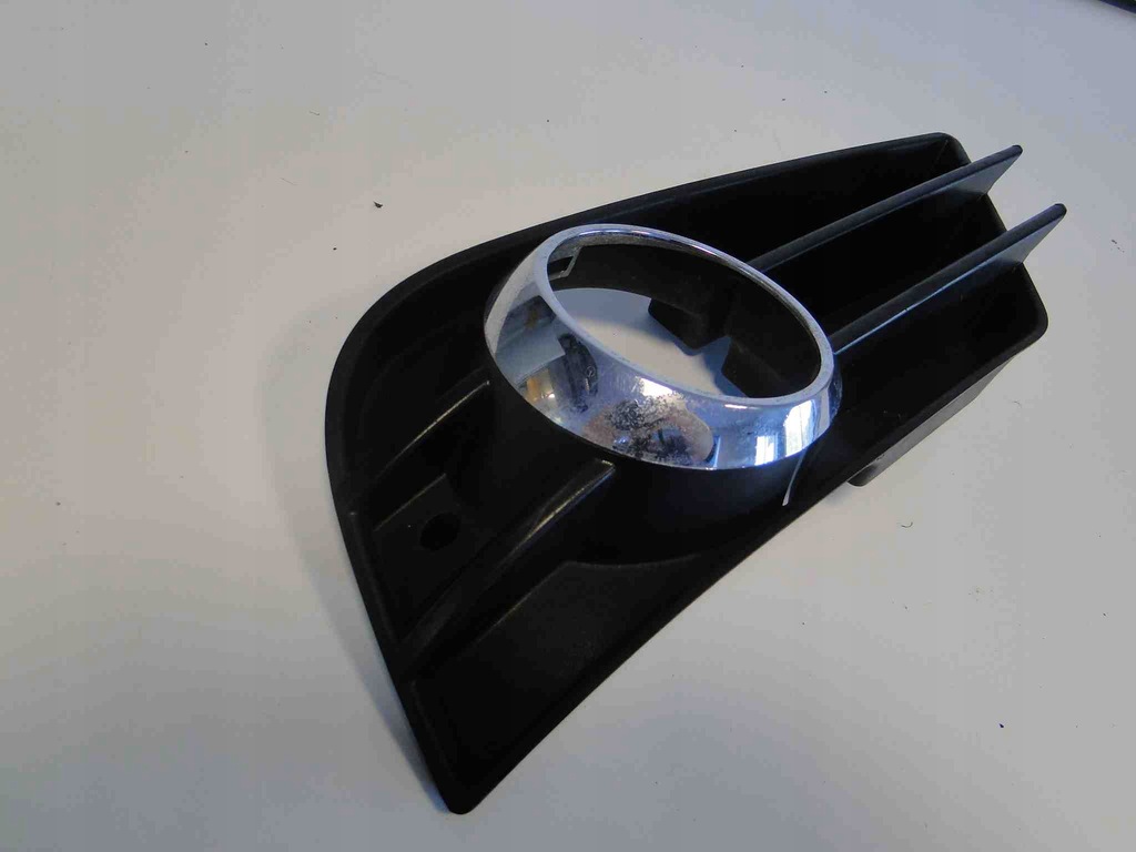 фото №4, Mercedes r klasa w251 251 решётка защита na противотуманная фара