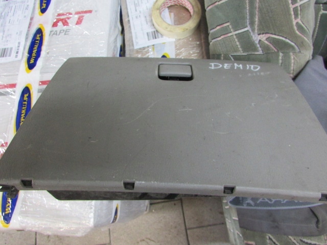 фото №1, Бардачок mazda demio