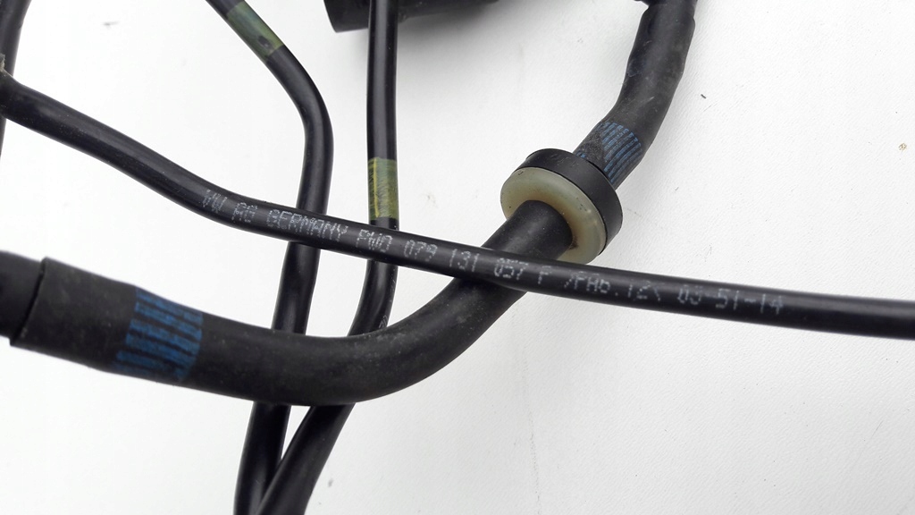 фото №8, Клапан вакуумный audi a6 s6 06h906283b 4.0