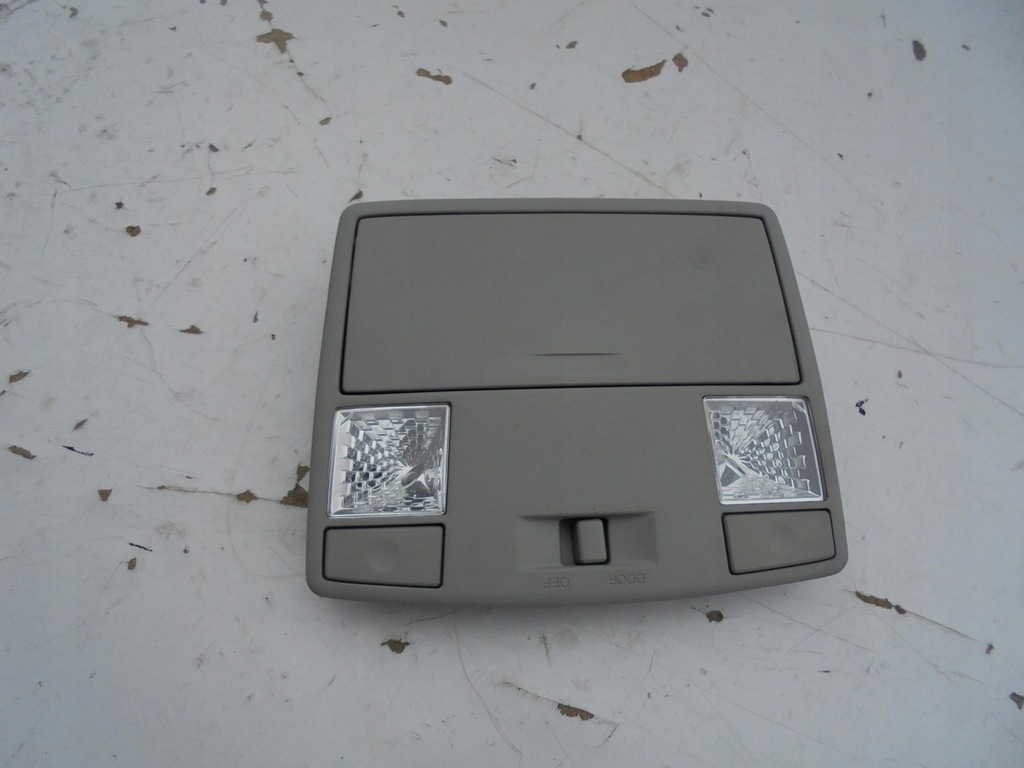 фото №1, Лампа освещение салона mazda 5