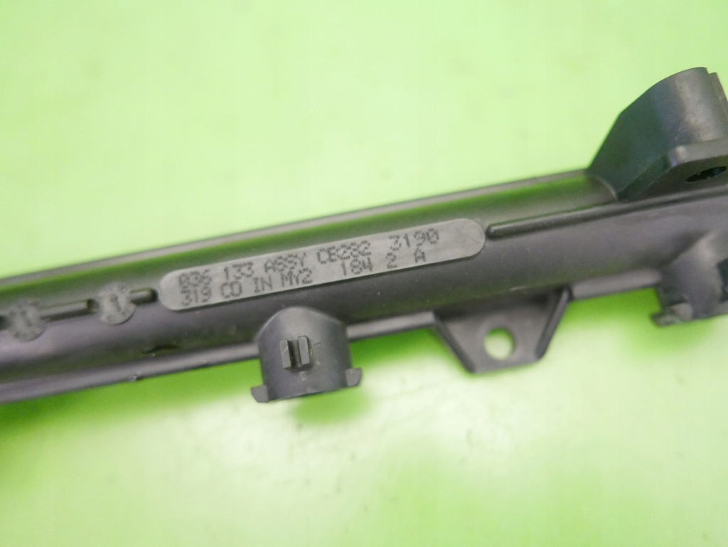 фото №8, Молдинг упорскування 036133320 vw polo v 6r 1.4 16v