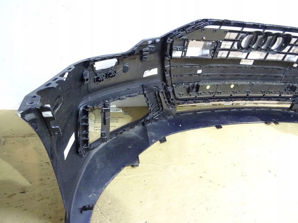 фото №14, Бампер перед передній a6 c8 s line 4pdc na радар