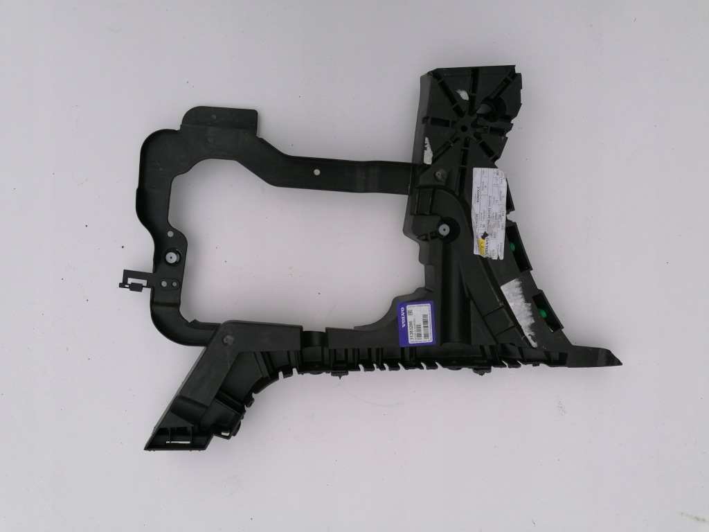 фото №1, Направляющая бампера левый задняя volvo v90