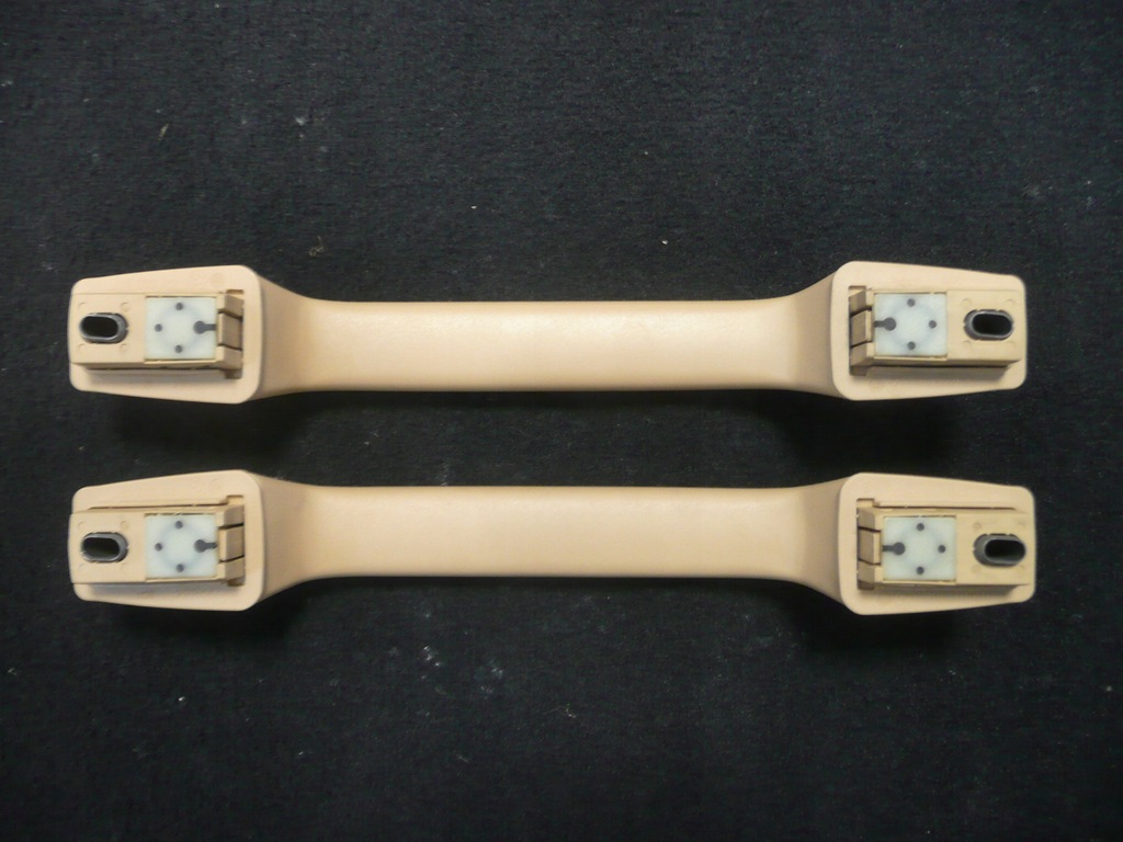 фото №4, Bmw e83 x3 тримачі кронштейн стельовий перед бежеві