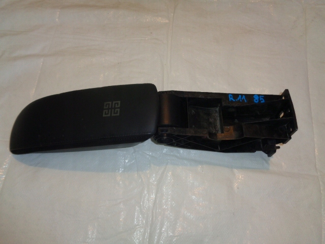 фото №1, Citroen ds3 підлокітник версія givenchy