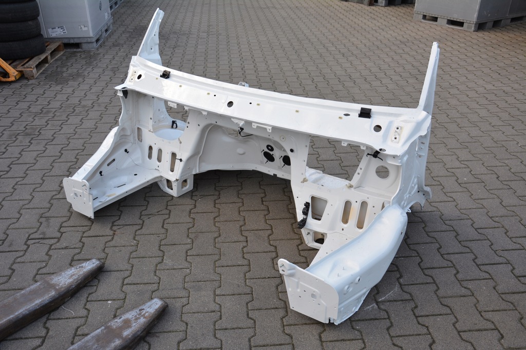 фото №1, Iveco daily 2019 2020 перед четверть правая левая