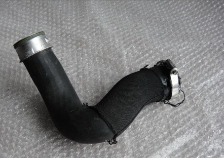 фото №1, Audi q7 4l 3.0 tdi труба wąż тисковий 7l6145738a