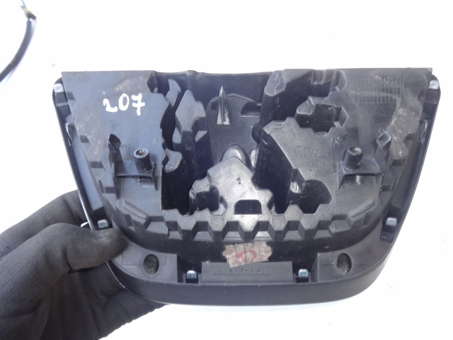 фото №2, Peugeot 207 06-08r решётка радиатора решётка радиатора эмблема перед