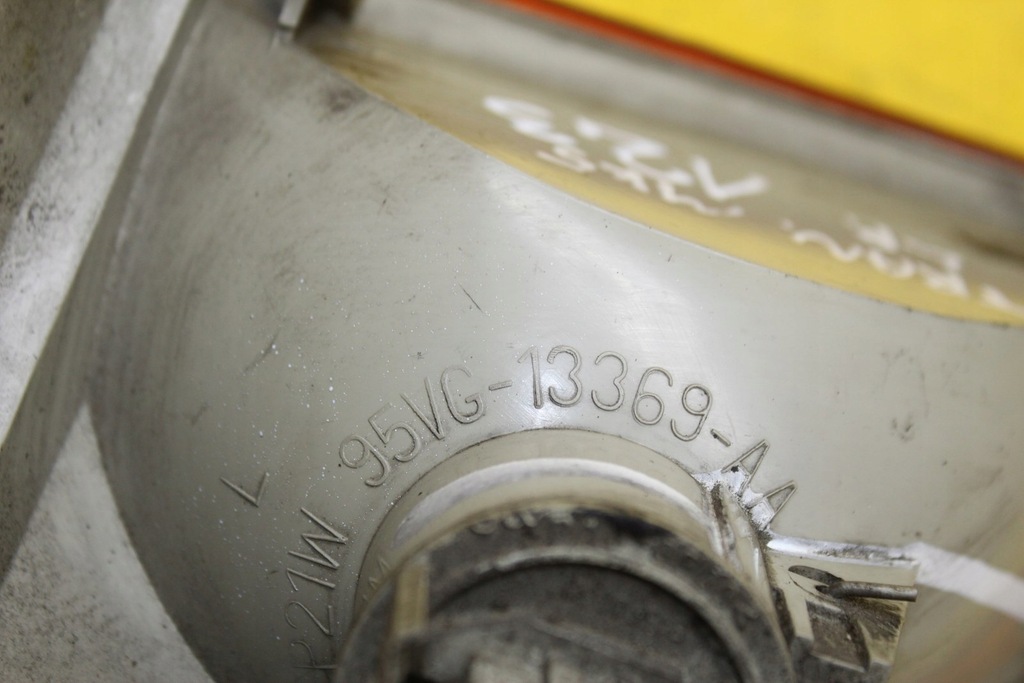 фото №6, Поворотник левый перед transit mk5 v