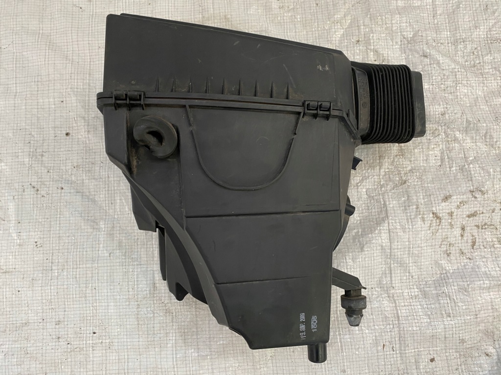 фото №5, Корпус фильтра воздуха audi a6 c6 4f0133835ah