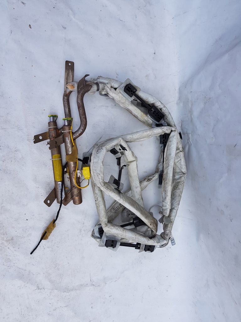 фото №1, Шторка безопасности боковая правая vw touran