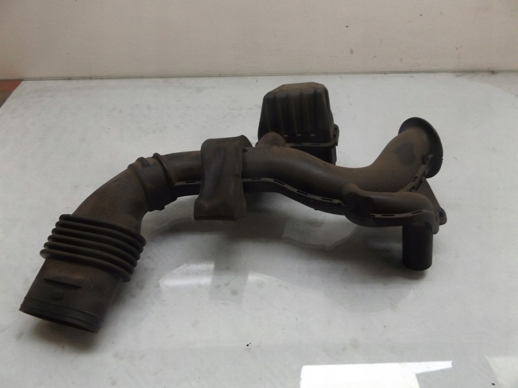 фото №2, Twingo iii 1,0 труба воздухозаборник воздуха