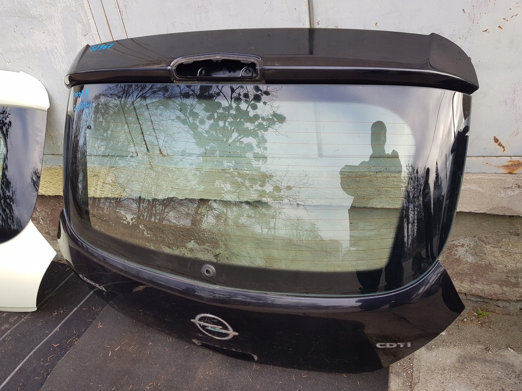 фото №3, Кришка багажника opel corsa d 3 двері оригінал