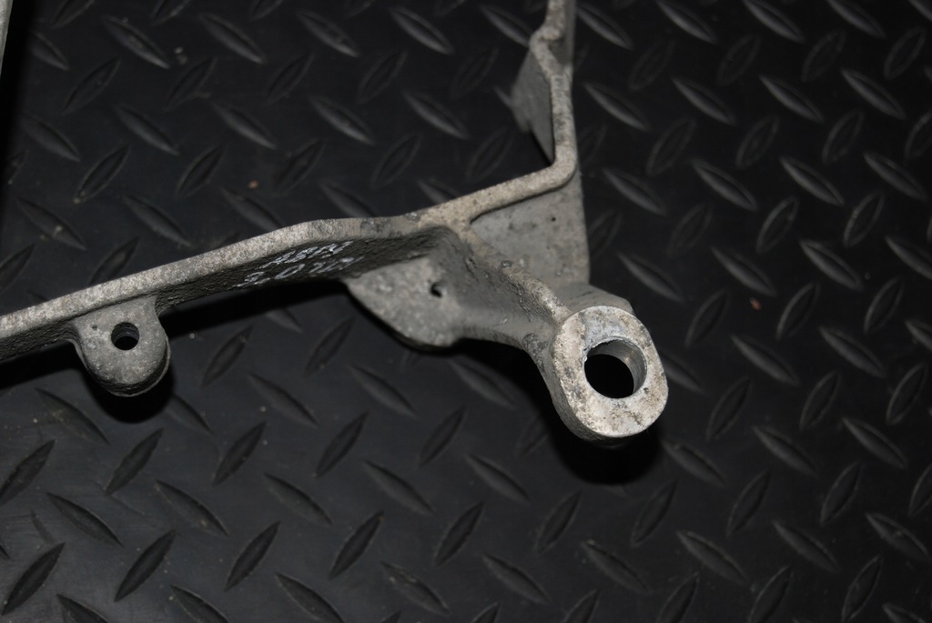 фото №10, Кронштейн компресор audi a8 d3 3.0 tdi 4e0616869d