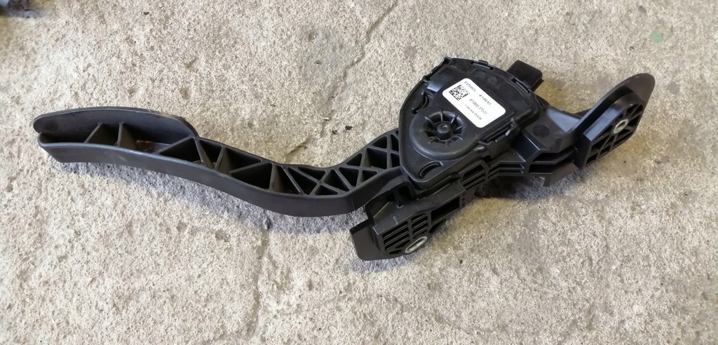 фото №1, Mazda 6 08-12 gh педаль газу gs8s41600